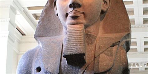  Ramses II:n sota Memphisin ja Nubian kuningaskuntia vastaan - faraon mahti ja rauhan solmiminen